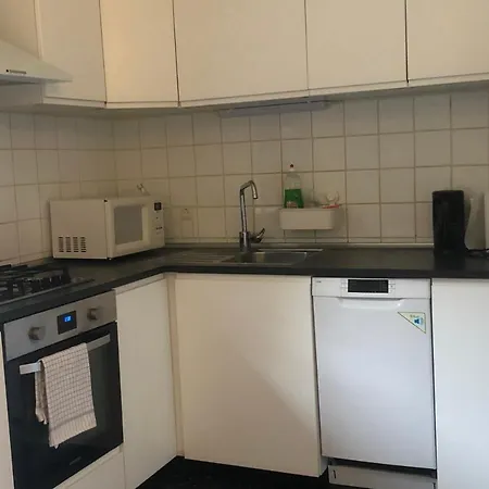 Copenhagen Resident , Metro Apartment 아파트 *
